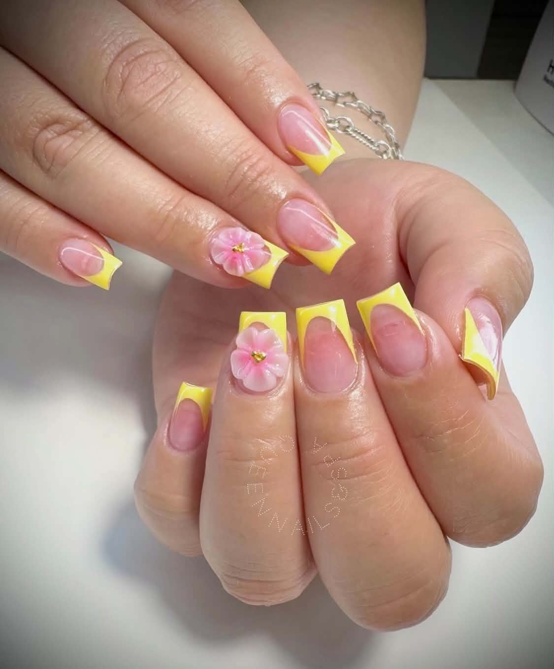 acrylic nails by Jenny